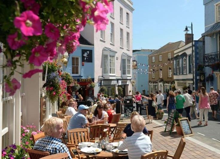 Spinnaker - Self Catering Apartment, Tenby Kültér fotó
