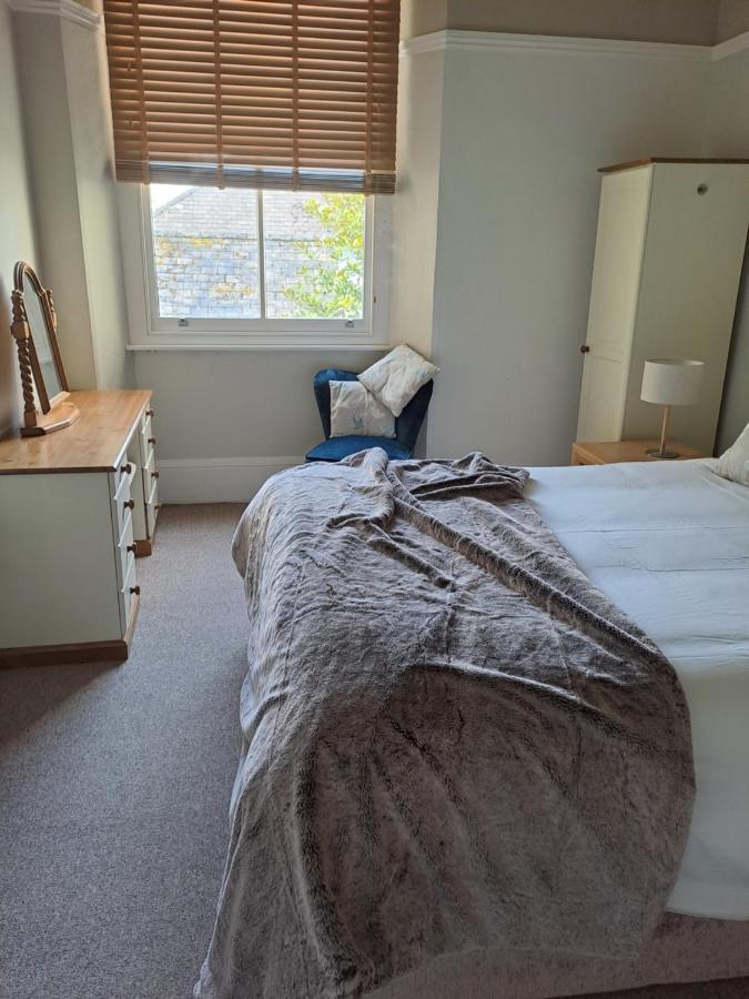Spinnaker - Self Catering Apartment, Tenby Kültér fotó
